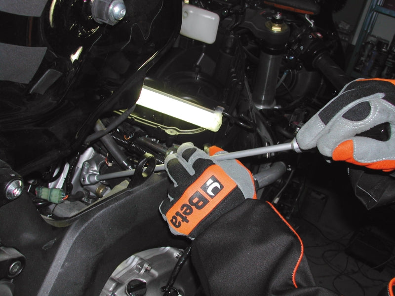 1439/K7 - Angular Screwdriver (90?), Long Series, with Blades, in Case