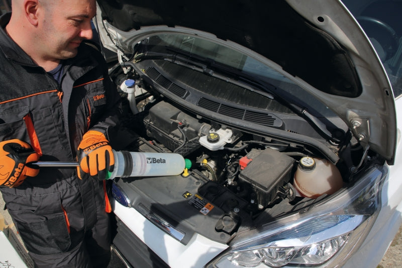 1756G - Diesel oil gun capacity: 1.5 l