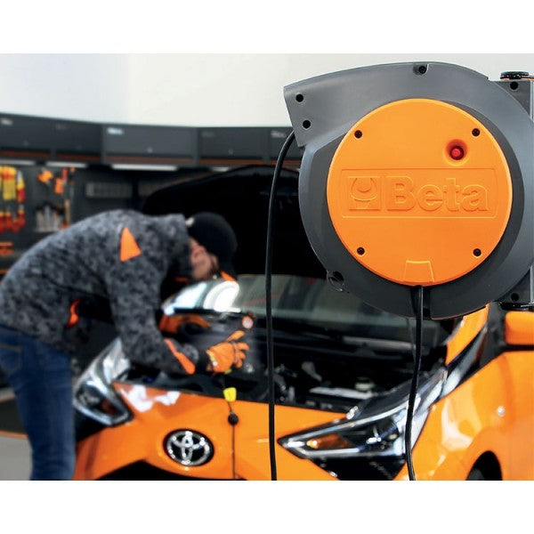 1844 - Automatic Cable Reel with 3Gx1.5mm2 Cable