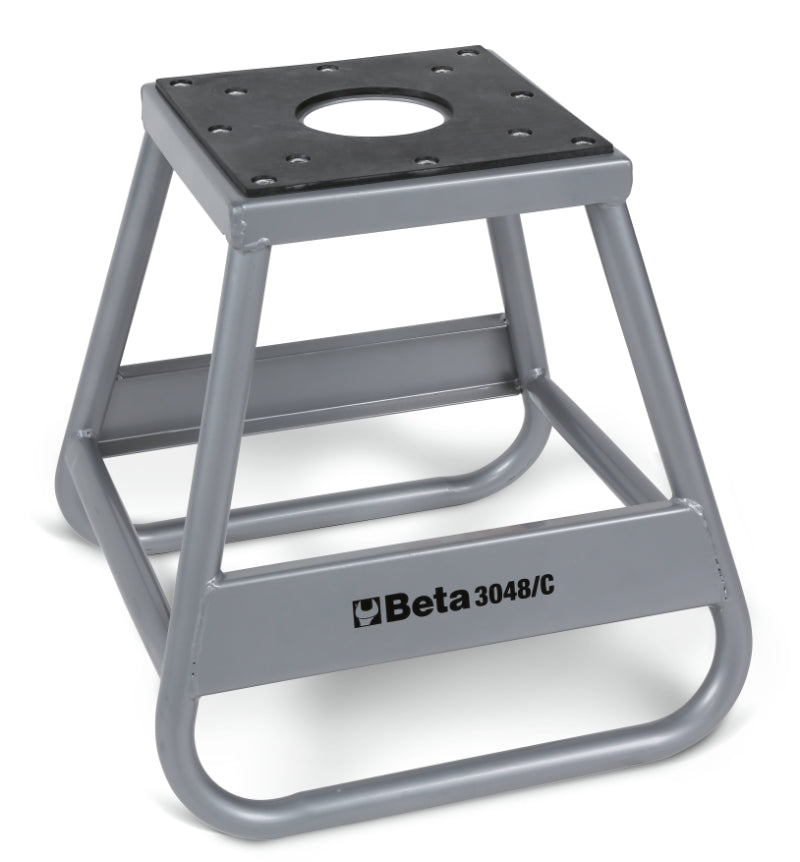 3048C - Steel Racing Cross Stand