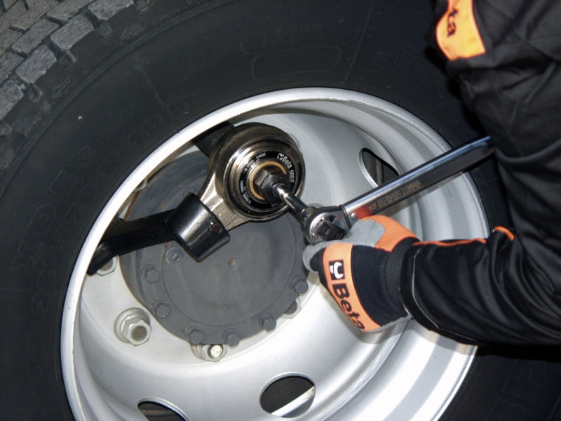 560/C2 - Torque Multiplier for Right-Hand and Left-Hand Tightening, and Accessories, Ratio 5:1, in Plastic Case